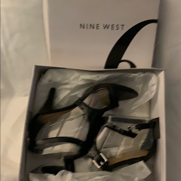 Paton leather new black heel - Picture 1 of 2